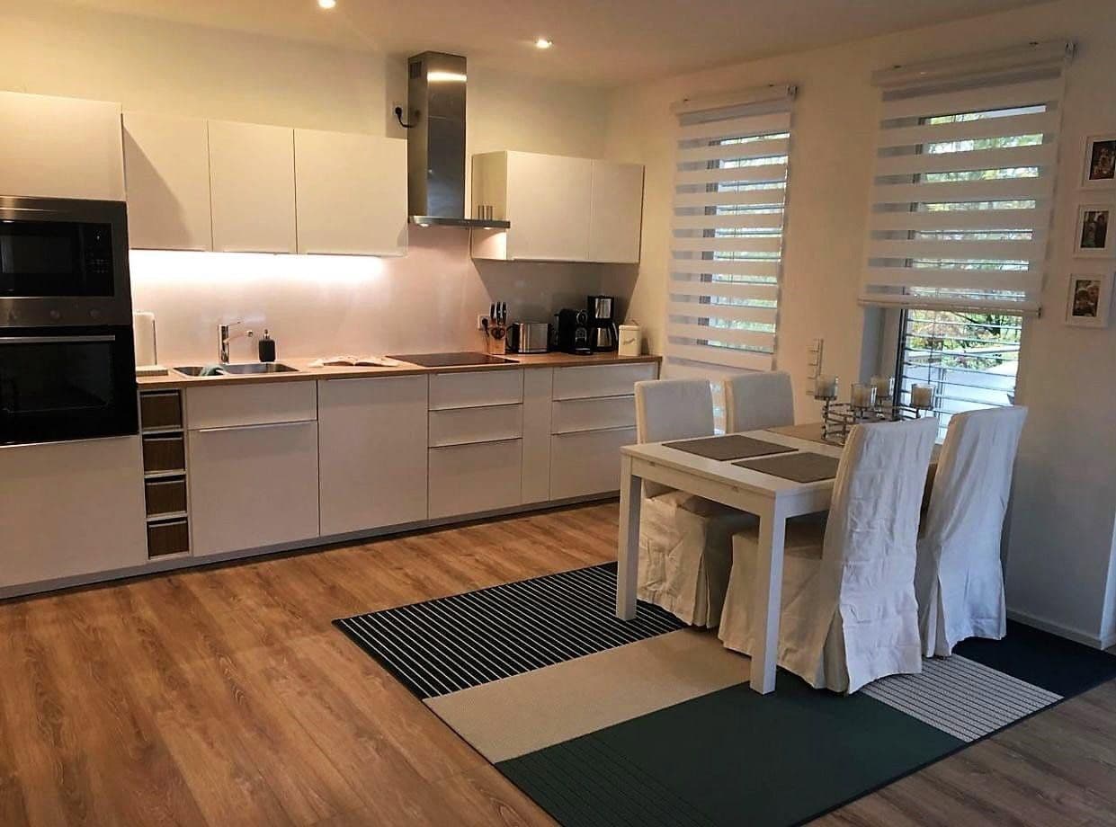 Prenájom bytu 2-izbový 73 m², Siegfeldstr. 1c, Hennef (Sieg), Severné Porýnie - Westfálsko Prenájom bytu 2-izbový 73 m², Siegfeldstr. 1c, Hennef (Sieg), Severné Porýnie - Westfálsko