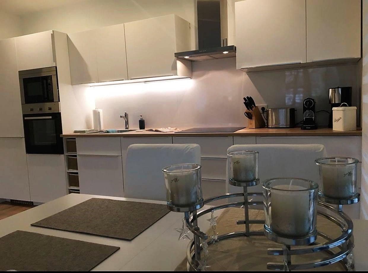 Prenájom bytu 2-izbový 73 m², Siegfeldstr. 1c, Hennef (Sieg), Severné Porýnie - Westfálsko Prenájom bytu 2-izbový 73 m², Siegfeldstr. 1c, Hennef (Sieg), Severné Porýnie - Westfálsko