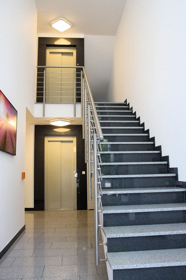 Prenájom bytu 2-izbový 73 m², Siegfeldstr. 1c, Hennef (Sieg), Severné Porýnie - Westfálsko Prenájom bytu 2-izbový 73 m², Siegfeldstr. 1c, Hennef (Sieg), Severné Porýnie - Westfálsko