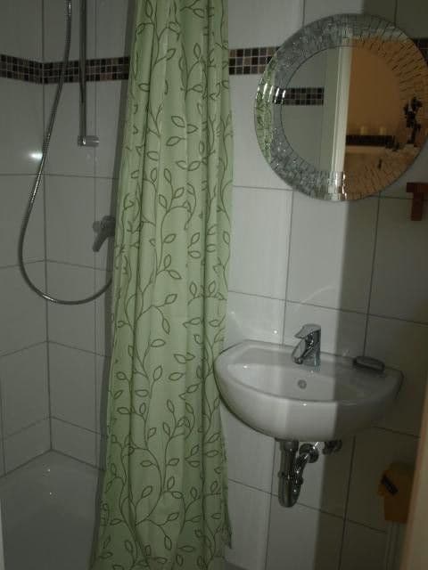 Predaj domu 260 m², pozemek 470 m², Ollerlohstraße 50a, Elmshorn, Šlezvicko-Holštajnsko Predaj domu 260 m², pozemek 470 m², Ollerlohstraße 50a, Elmshorn, Šlezvicko-Holštajnsko