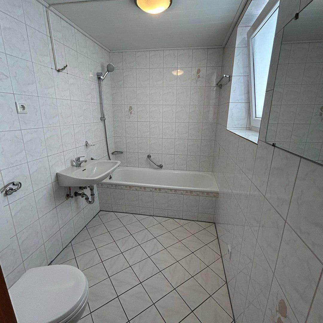 Prenájom bytu 2-izbový 62 m², Behringstraße 23, Mainaschaff, Bavorsko Prenájom bytu 2-izbový 62 m², Behringstraße 23, Mainaschaff, Bavorsko