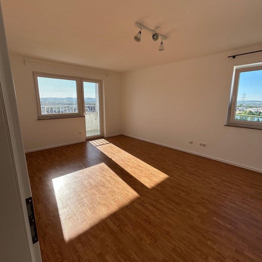 Prenájom bytu 2-izbový 62 m², Behringstraße 23, Mainaschaff, Bavorsko Prenájom bytu 2-izbový 62 m², Behringstraße 23, Mainaschaff, Bavorsko