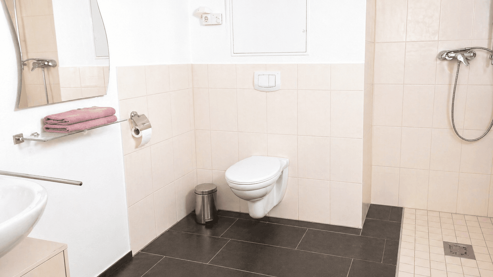 Prenájom bytu 2-izbový 74 m², Lindenstraße 1, Pinneberg, Šlezvicko-Holštajnsko Prenájom bytu 2-izbový 74 m², Lindenstraße 1, Pinneberg, Šlezvicko-Holštajnsko