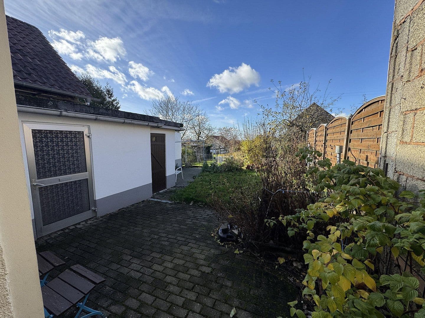 Predaj domu 120 m², pozemek 330 m², Friedhofstraße 3, Höheinöd, Porýnie-Falcko Predaj domu 120 m², pozemek 330 m², Friedhofstraße 3, Höheinöd, Porýnie-Falcko