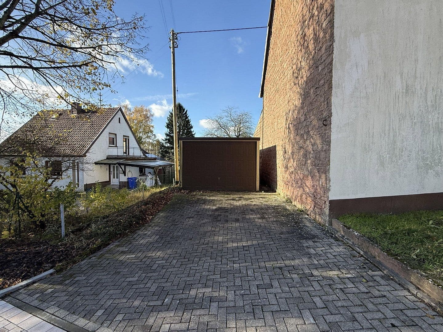 Predaj domu 120 m², pozemek 330 m², Friedhofstraße 3, Höheinöd, Porýnie-Falcko Predaj domu 120 m², pozemek 330 m², Friedhofstraße 3, Höheinöd, Porýnie-Falcko
