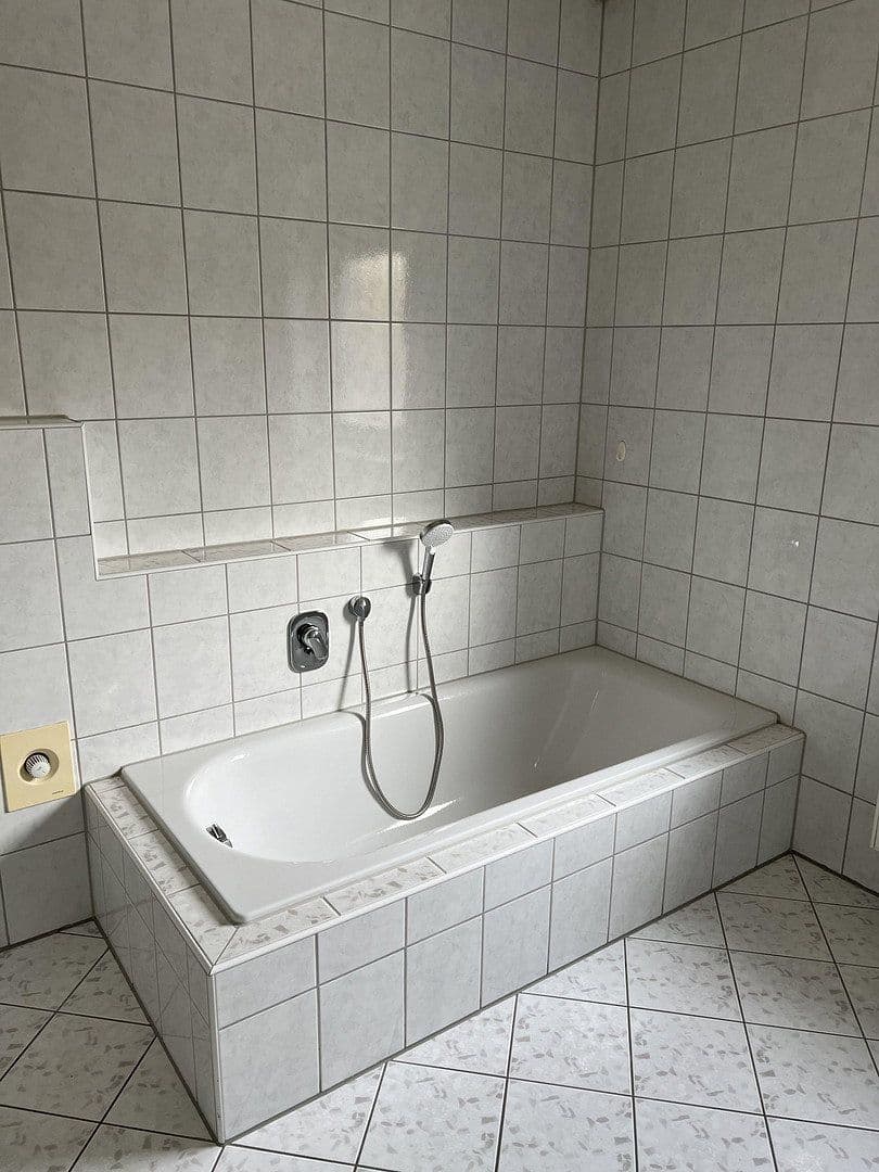 Predaj domu 203 m², pozemek 357 m², Beratzhausen, Bavorsko Predaj domu 203 m², pozemek 357 m², Beratzhausen, Bavorsko