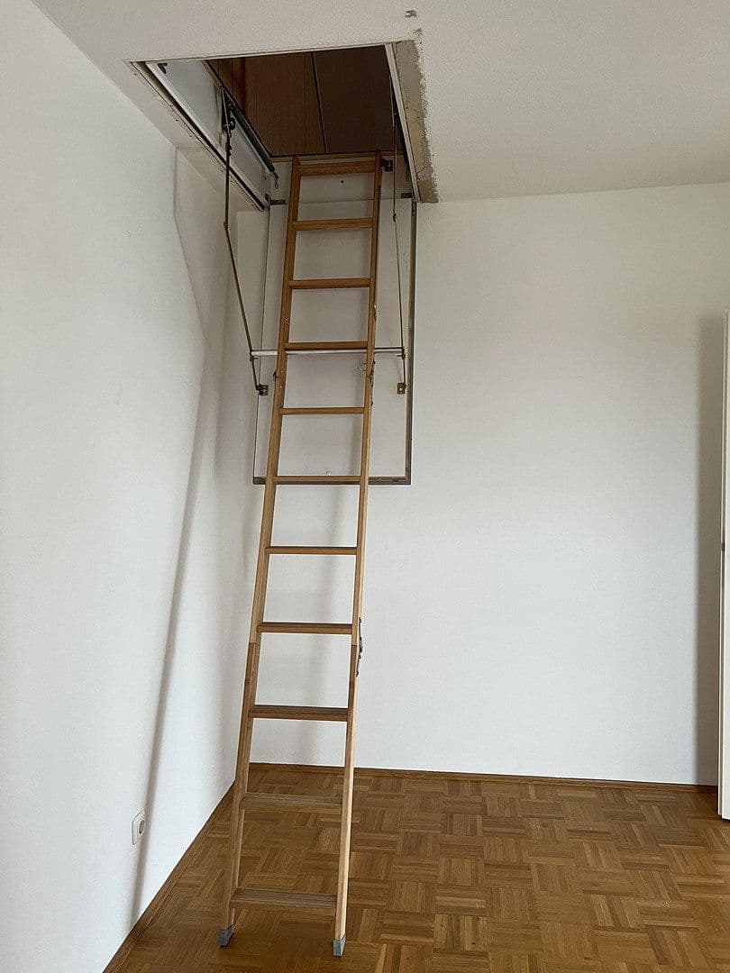 Predaj domu 203 m², pozemek 357 m², Beratzhausen, Bavorsko Predaj domu 203 m², pozemek 357 m², Beratzhausen, Bavorsko