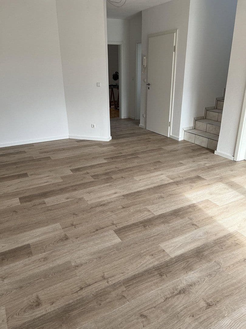 Predaj domu 203 m², pozemek 357 m², Beratzhausen, Bavorsko Predaj domu 203 m², pozemek 357 m², Beratzhausen, Bavorsko