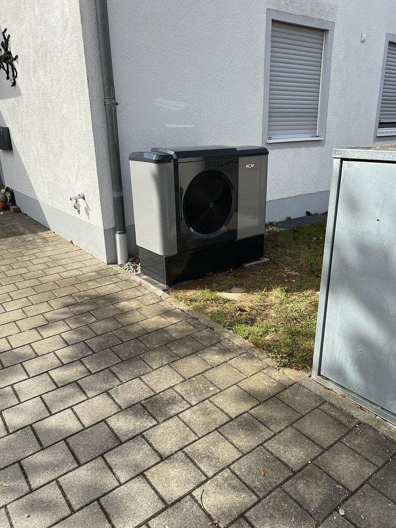 Predaj domu 203 m², pozemek 357 m², Beratzhausen, Bavorsko Predaj domu 203 m², pozemek 357 m², Beratzhausen, Bavorsko