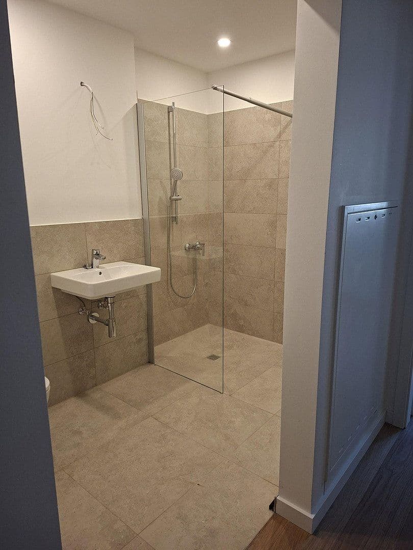 Prenájom bytu 4-izbový 94 m², Budenbergstraße 9, Magdeburg, Sasko-Anhaltsko Prenájom bytu 4-izbový 94 m², Budenbergstraße 9, Magdeburg, Sasko-Anhaltsko