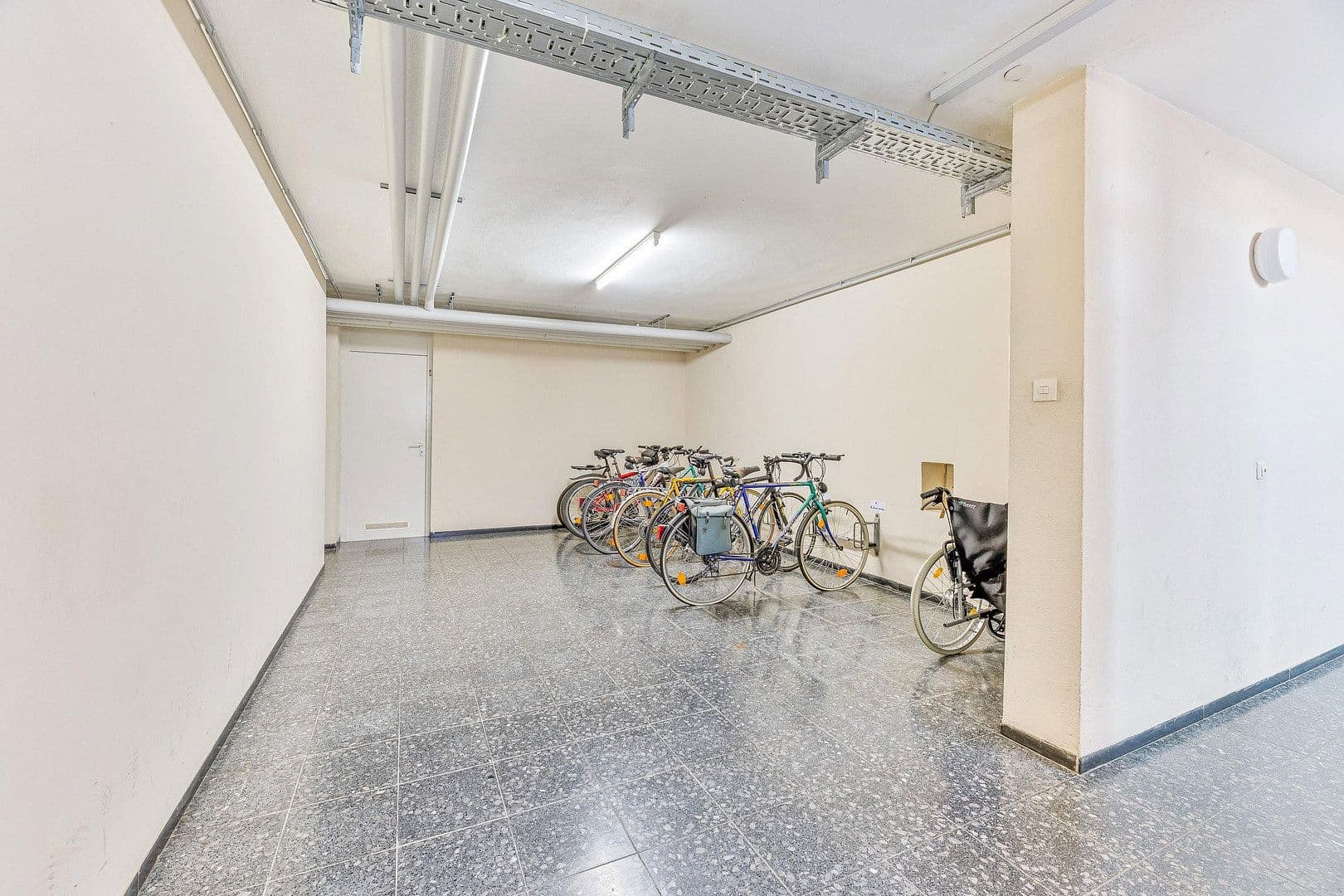 Predaj bytu 3-izbový 85 m², Leonberg, Bádensko-Wurttembersko Predaj bytu 3-izbový 85 m², Leonberg, Bádensko-Wurttembersko