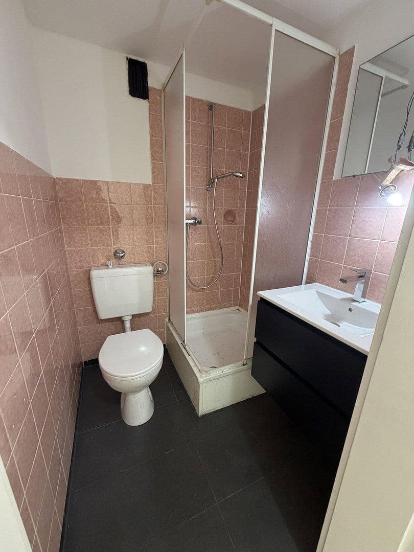 Prenájom bytu 1-izbový 30 m², Kabelstraße 47, Mönchengladbach, Severné Porýnie - Westfálsko Prenájom bytu 1-izbový 30 m², Kabelstraße 47, Mönchengladbach, Severné Porýnie - Westfálsko