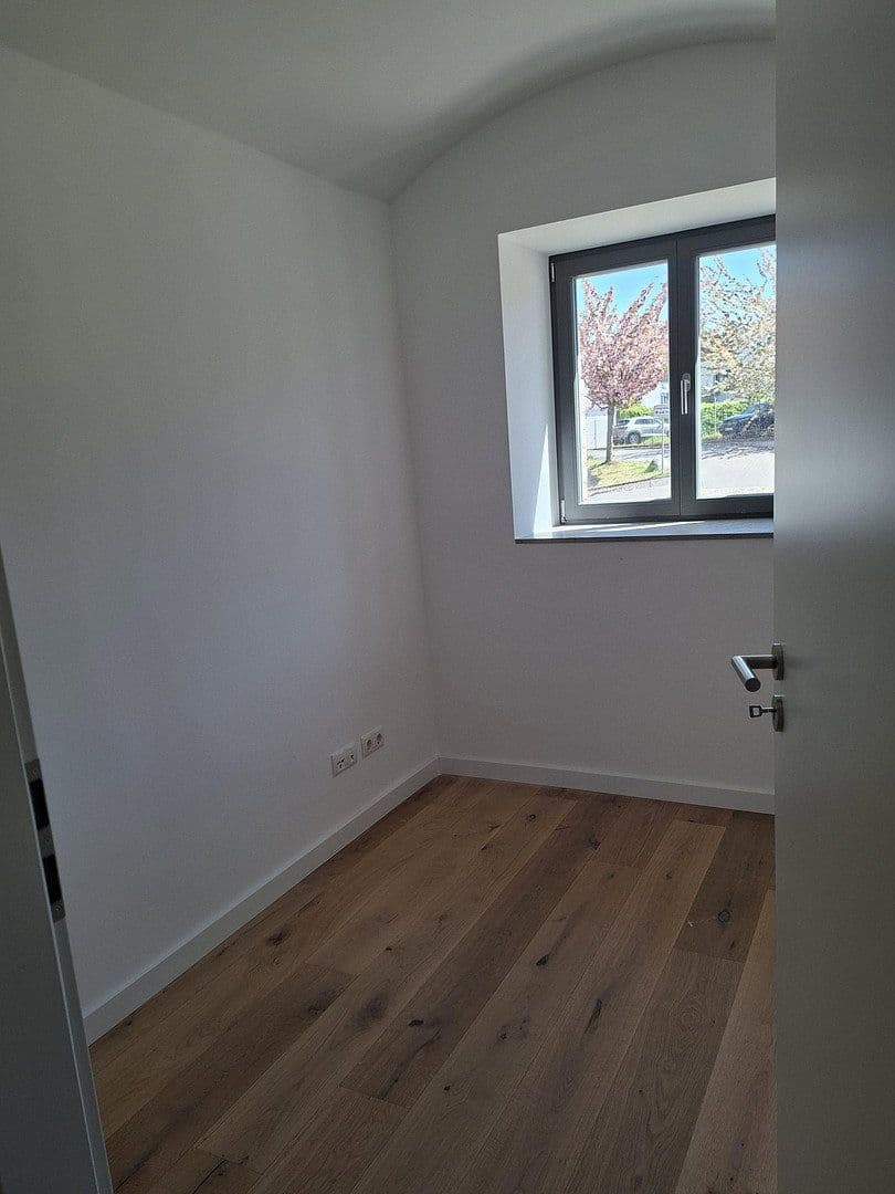 Prenájom kancelárie 49 m², Budenbergstraße 9, Magdeburg, Sasko-Anhaltsko Prenájom kancelárie 49 m², Budenbergstraße 9, Magdeburg, Sasko-Anhaltsko