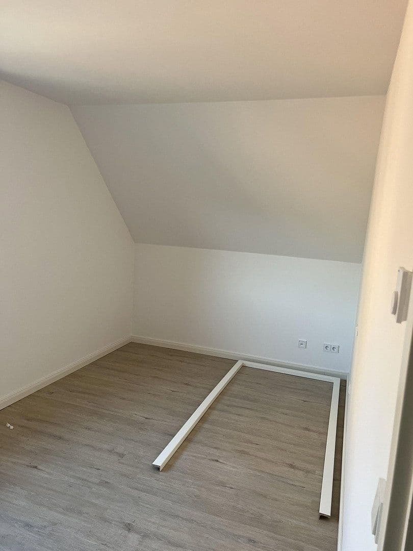 Predaj bytu 5-izbový 120 m², Bliedersdorf, Dolné Sasko Predaj bytu 5-izbový 120 m², Bliedersdorf, Dolné Sasko