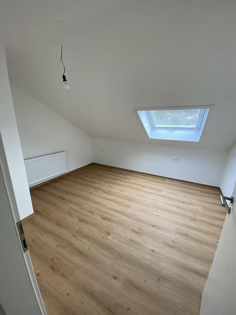 Prenájom bytu 2-izbový 54 m², Schöntal, Bádensko-Wurttembersko Prenájom bytu 2-izbový 54 m², Schöntal, Bádensko-Wurttembersko