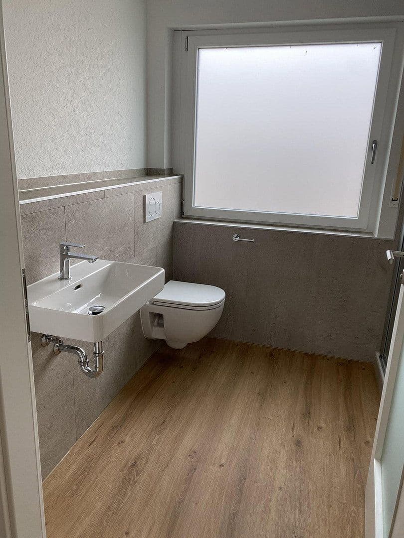 Prenájom bytu 2-izbový 54 m², Schöntal, Bádensko-Wurttembersko Prenájom bytu 2-izbový 54 m², Schöntal, Bádensko-Wurttembersko
