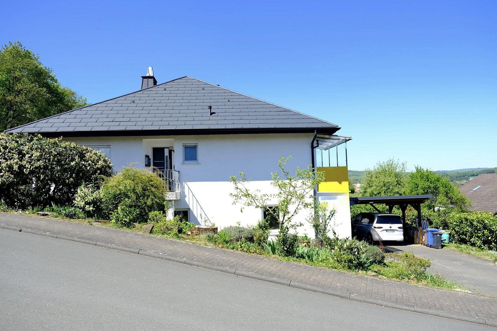 Predaj domu 200 m², pozemek 798 m², Löhnberg, Hesensko Predaj domu 200 m², pozemek 798 m², Löhnberg, Hesensko