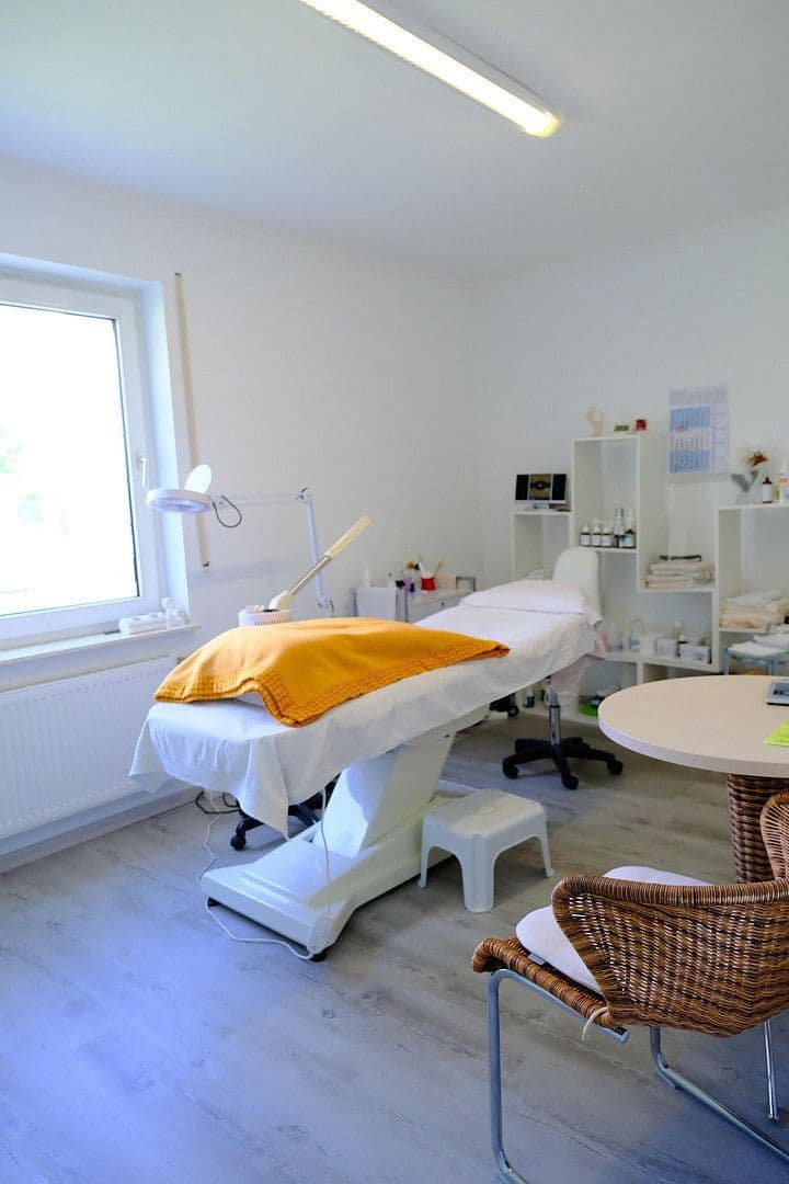 Predaj domu 200 m², pozemek 798 m², Löhnberg, Hesensko Predaj domu 200 m², pozemek 798 m², Löhnberg, Hesensko