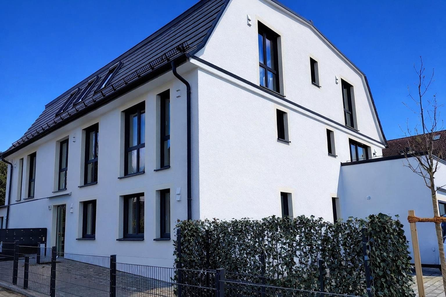 Prenájom bytu 3-izbový 94 m², Dorfstraße 11b, Germering, Bavorsko Prenájom bytu 3-izbový 94 m², Dorfstraße 11b, Germering, Bavorsko
