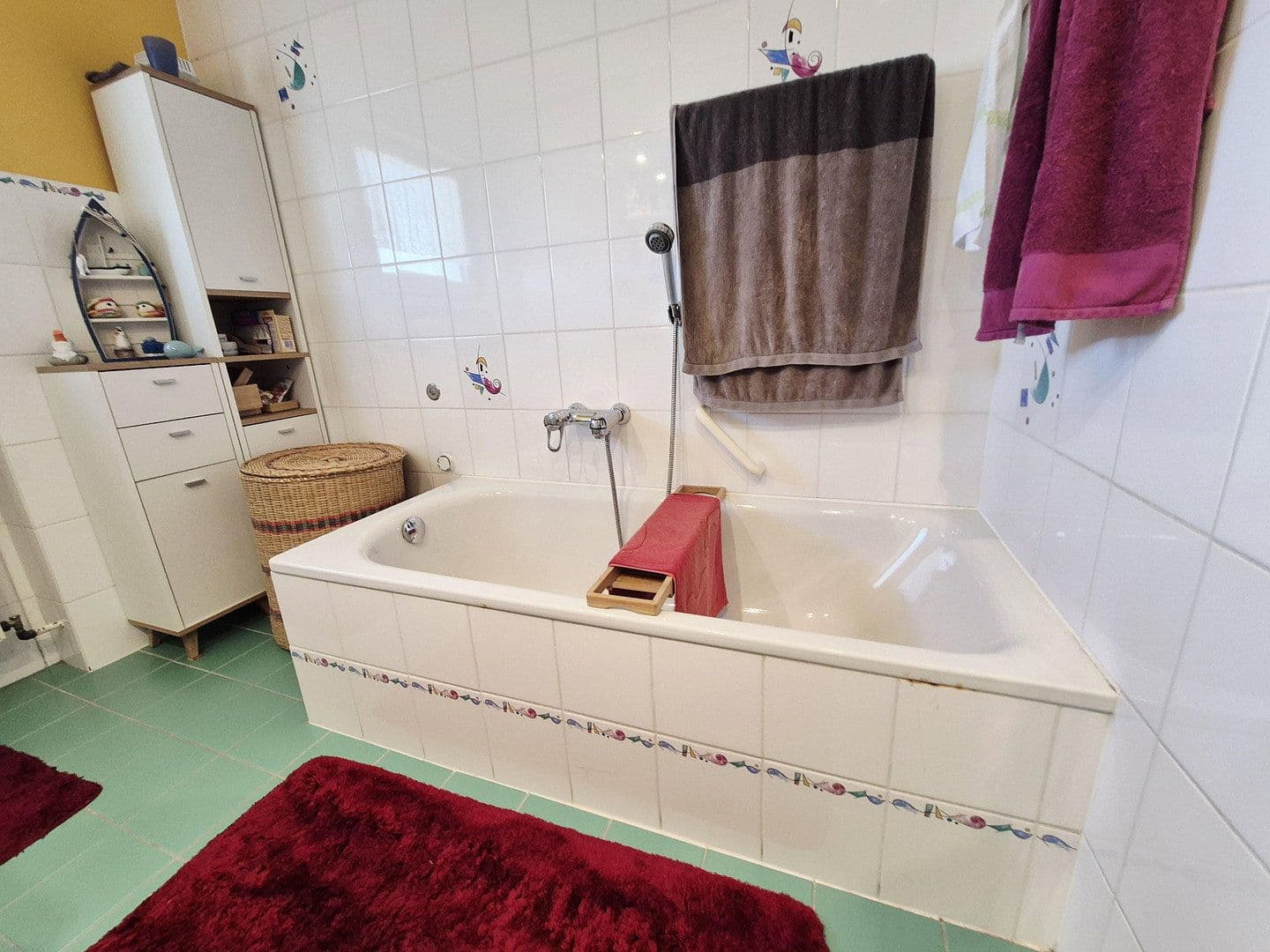 Predaj domu 208 m², pozemek 595 m², Eppertshausen, Hesensko Predaj domu 208 m², pozemek 595 m², Eppertshausen, Hesensko