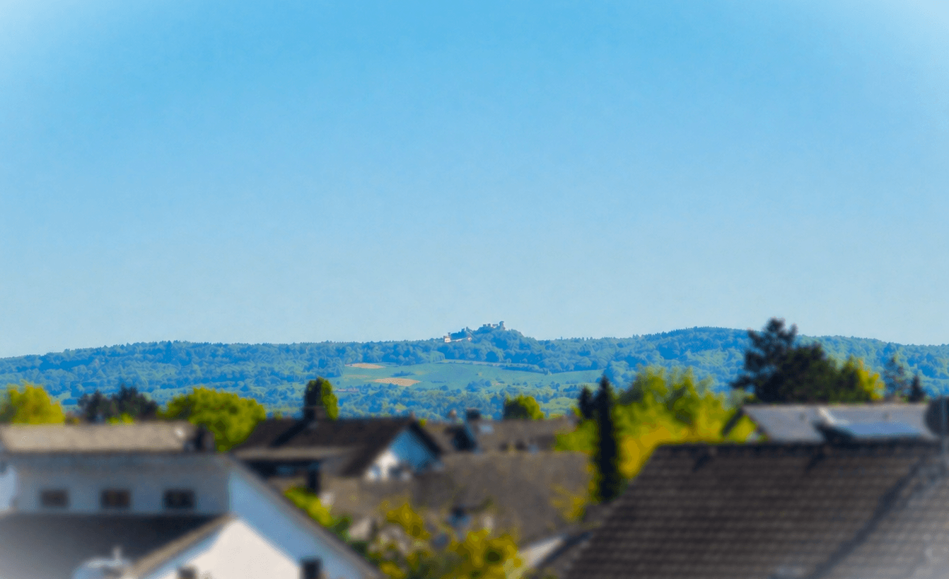 Predaj domu 208 m², pozemek 595 m², Eppertshausen, Hesensko Predaj domu 208 m², pozemek 595 m², Eppertshausen, Hesensko