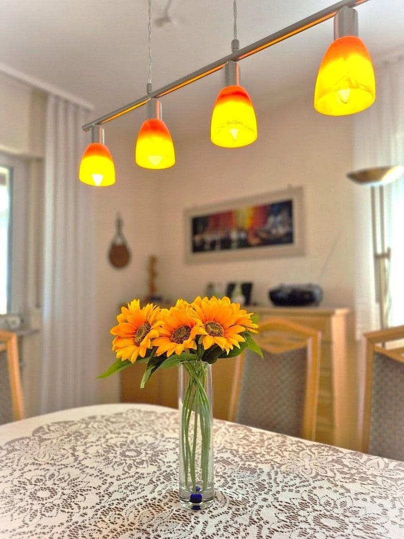 Predaj domu 208 m², pozemek 595 m², Eppertshausen, Hesensko Predaj domu 208 m², pozemek 595 m², Eppertshausen, Hesensko