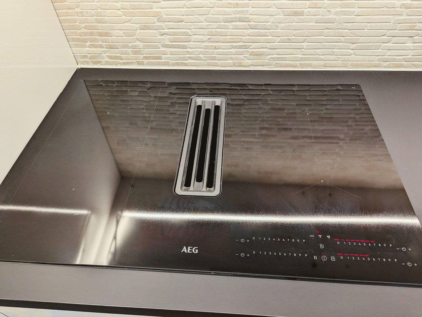 Predaj bytu 2-izbový 67 m², Berlin, Berlín Predaj bytu 2-izbový 67 m², Berlin, Berlín