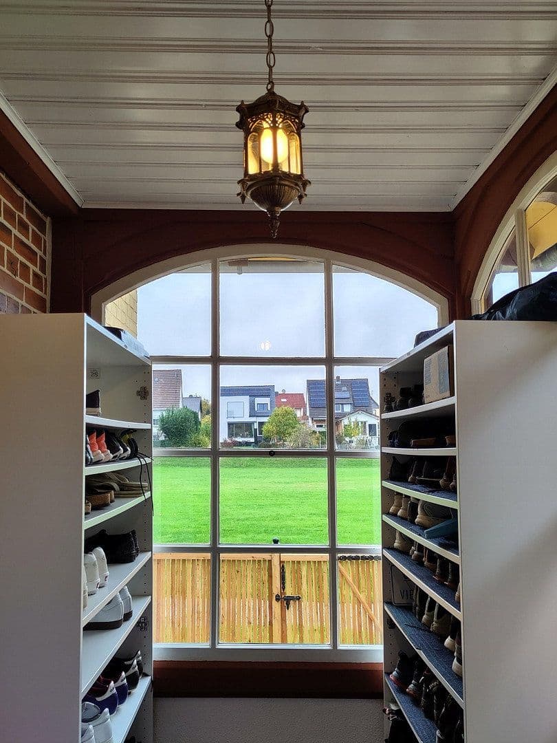 Predaj domu 222 m², pozemek 637 m², Ahnatalstraße 58, Kassel, Hesensko Predaj domu 222 m², pozemek 637 m², Ahnatalstraße 58, Kassel, Hesensko