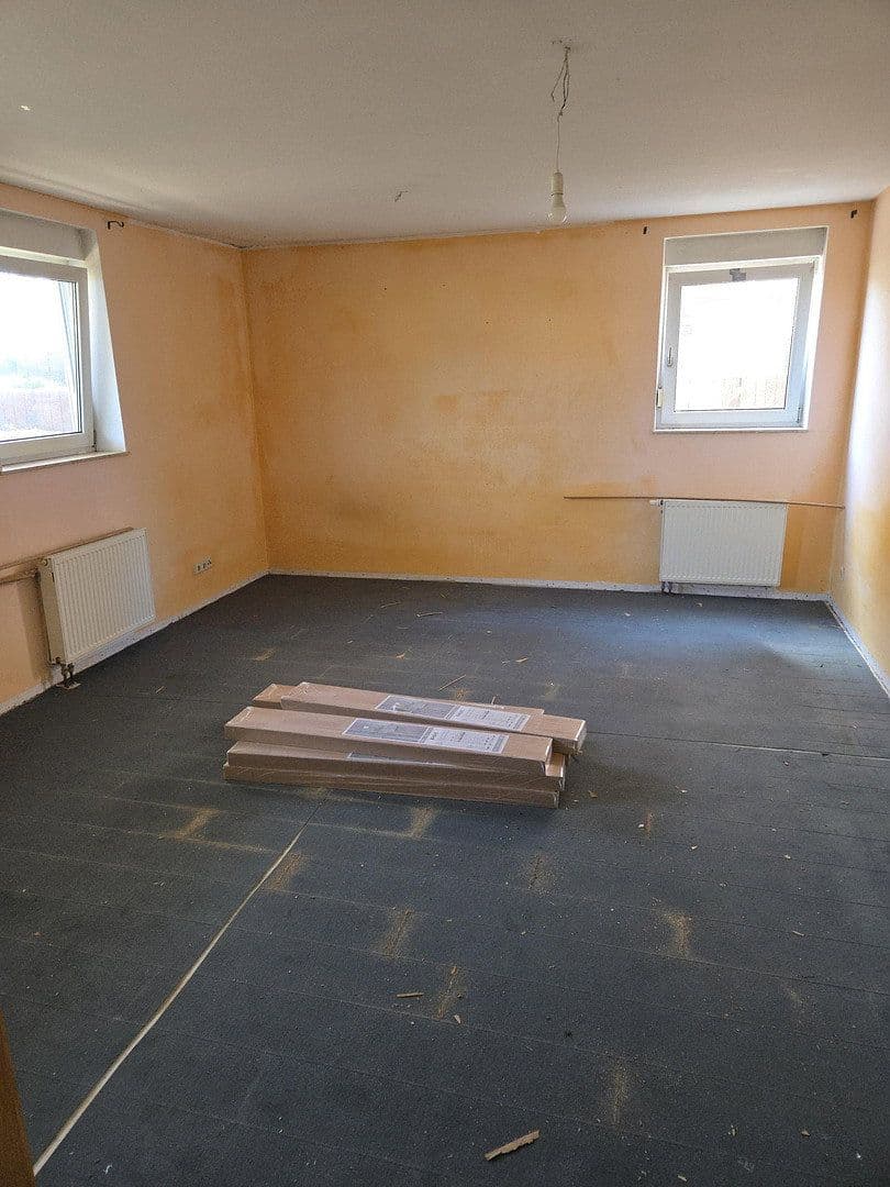 Prenájom bytu 3-izbový 65 m², Edesheim, Porýnie-Falcko Prenájom bytu 3-izbový 65 m², Edesheim, Porýnie-Falcko