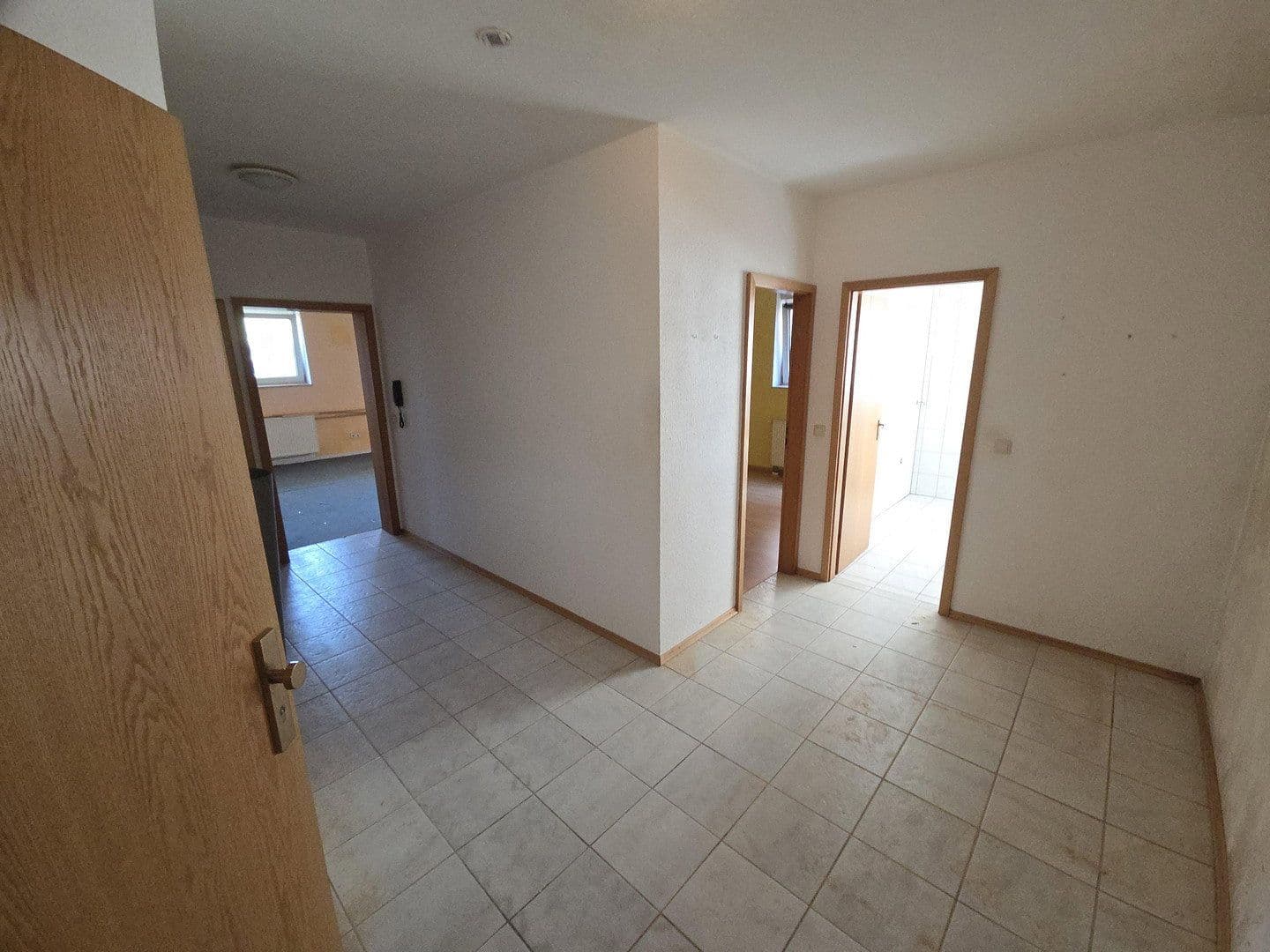 Prenájom bytu 3-izbový 65 m², Edesheim, Porýnie-Falcko Prenájom bytu 3-izbový 65 m², Edesheim, Porýnie-Falcko