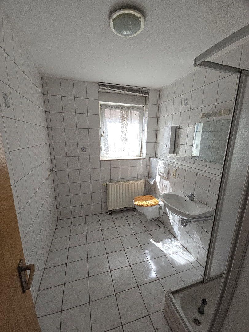 Prenájom bytu 3-izbový 65 m², Edesheim, Porýnie-Falcko Prenájom bytu 3-izbový 65 m², Edesheim, Porýnie-Falcko