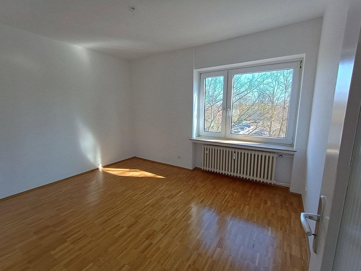 Prenájom bytu 3-izbový 74 m², Wilhelm-Crüwell-Straße 20, Dortmund, Severné Porýnie - Westfálsko Prenájom bytu 3-izbový 74 m², Wilhelm-Crüwell-Straße 20, Dortmund, Severné Porýnie - Westfálsko