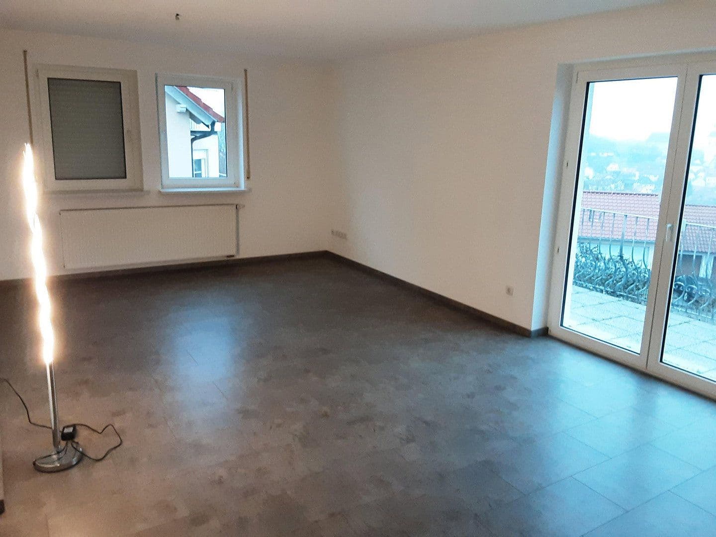 Predaj domu 174 m², pozemek 648 m², Arnstein, Bavorsko Predaj domu 174 m², pozemek 648 m², Arnstein, Bavorsko
