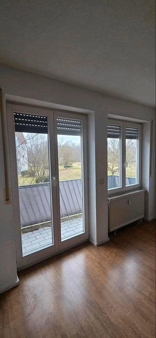 Prenájom bytu 2-izbový 58 m², Überlinger Str. 59, Singen (Hohentwiel), Bádensko-Wurttembersko Prenájom bytu 2-izbový 58 m², Überlinger Str. 59, Singen (Hohentwiel), Bádensko-Wurttembersko
