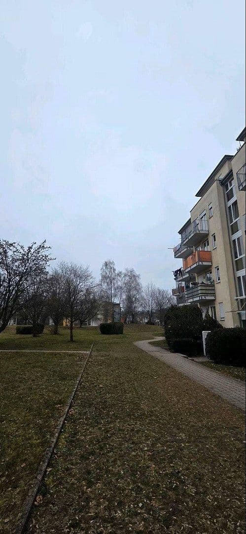 Prenájom bytu 2-izbový 58 m², Überlinger Str. 59, Singen (Hohentwiel), Bádensko-Wurttembersko Prenájom bytu 2-izbový 58 m², Überlinger Str. 59, Singen (Hohentwiel), Bádensko-Wurttembersko