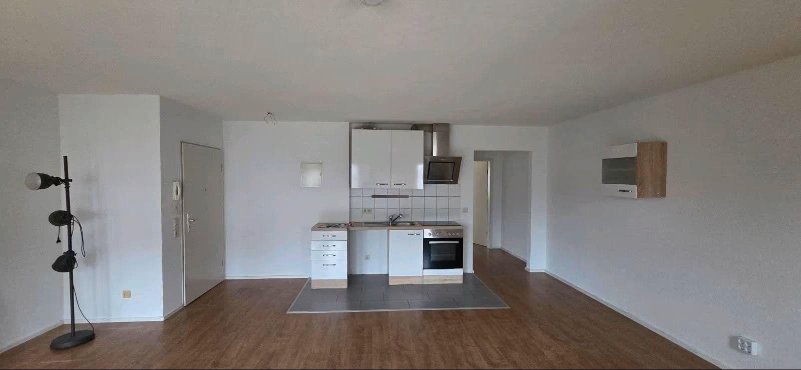Prenájom bytu 2-izbový 58 m², Überlinger Str. 59, Singen (Hohentwiel), Bádensko-Wurttembersko Prenájom bytu 2-izbový 58 m², Überlinger Str. 59, Singen (Hohentwiel), Bádensko-Wurttembersko