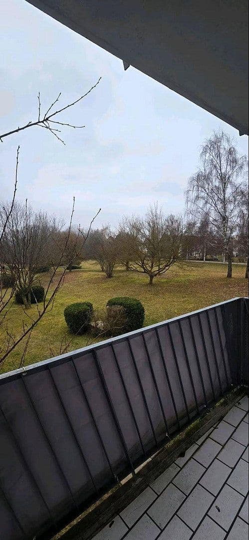 Prenájom bytu 2-izbový 58 m², Überlinger Str. 59, Singen (Hohentwiel), Bádensko-Wurttembersko Prenájom bytu 2-izbový 58 m², Überlinger Str. 59, Singen (Hohentwiel), Bádensko-Wurttembersko