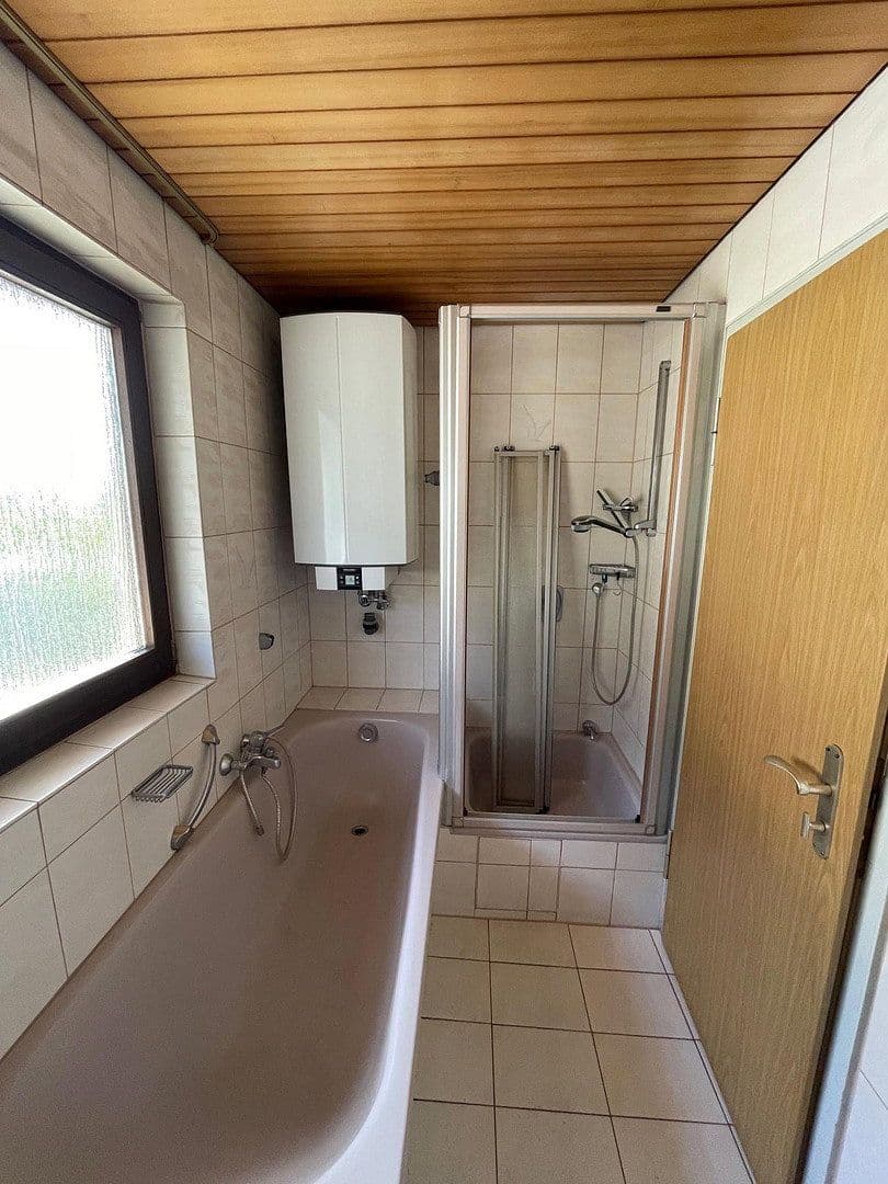Predaj domu 100 m², pozemek 111 m², Kernen im Remstal, Bádensko-Wurttembersko Predaj domu 100 m², pozemek 111 m², Kernen im Remstal, Bádensko-Wurttembersko