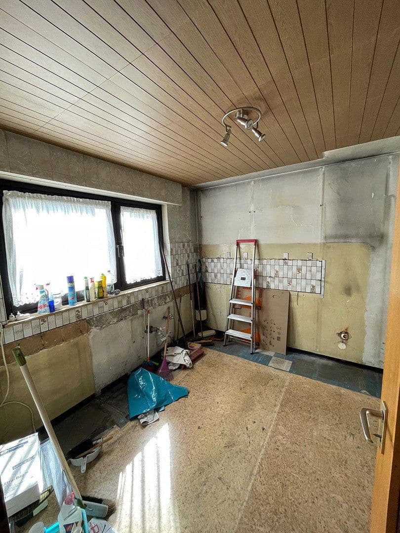 Predaj domu 100 m², pozemek 111 m², Kernen im Remstal, Bádensko-Wurttembersko Predaj domu 100 m², pozemek 111 m², Kernen im Remstal, Bádensko-Wurttembersko
