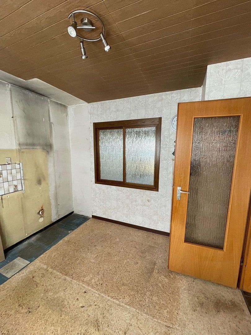 Predaj domu 100 m², pozemek 111 m², Kernen im Remstal, Bádensko-Wurttembersko Predaj domu 100 m², pozemek 111 m², Kernen im Remstal, Bádensko-Wurttembersko