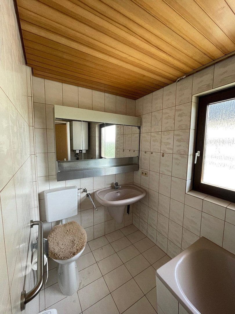 Predaj domu 100 m², pozemek 111 m², Kernen im Remstal, Bádensko-Wurttembersko Predaj domu 100 m², pozemek 111 m², Kernen im Remstal, Bádensko-Wurttembersko