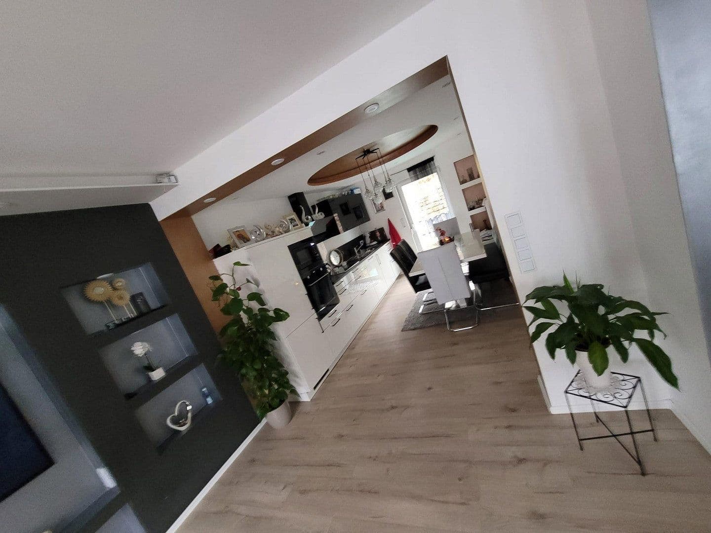 Predaj domu 175 m², pozemek 381 m², Kaiserslautern, Porýnie-Falcko Predaj domu 175 m², pozemek 381 m², Kaiserslautern, Porýnie-Falcko