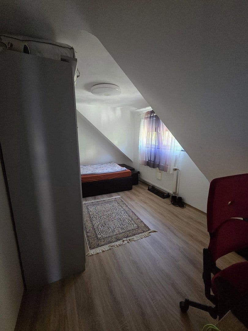 Predaj domu 175 m², pozemek 381 m², Kaiserslautern, Porýnie-Falcko Predaj domu 175 m², pozemek 381 m², Kaiserslautern, Porýnie-Falcko