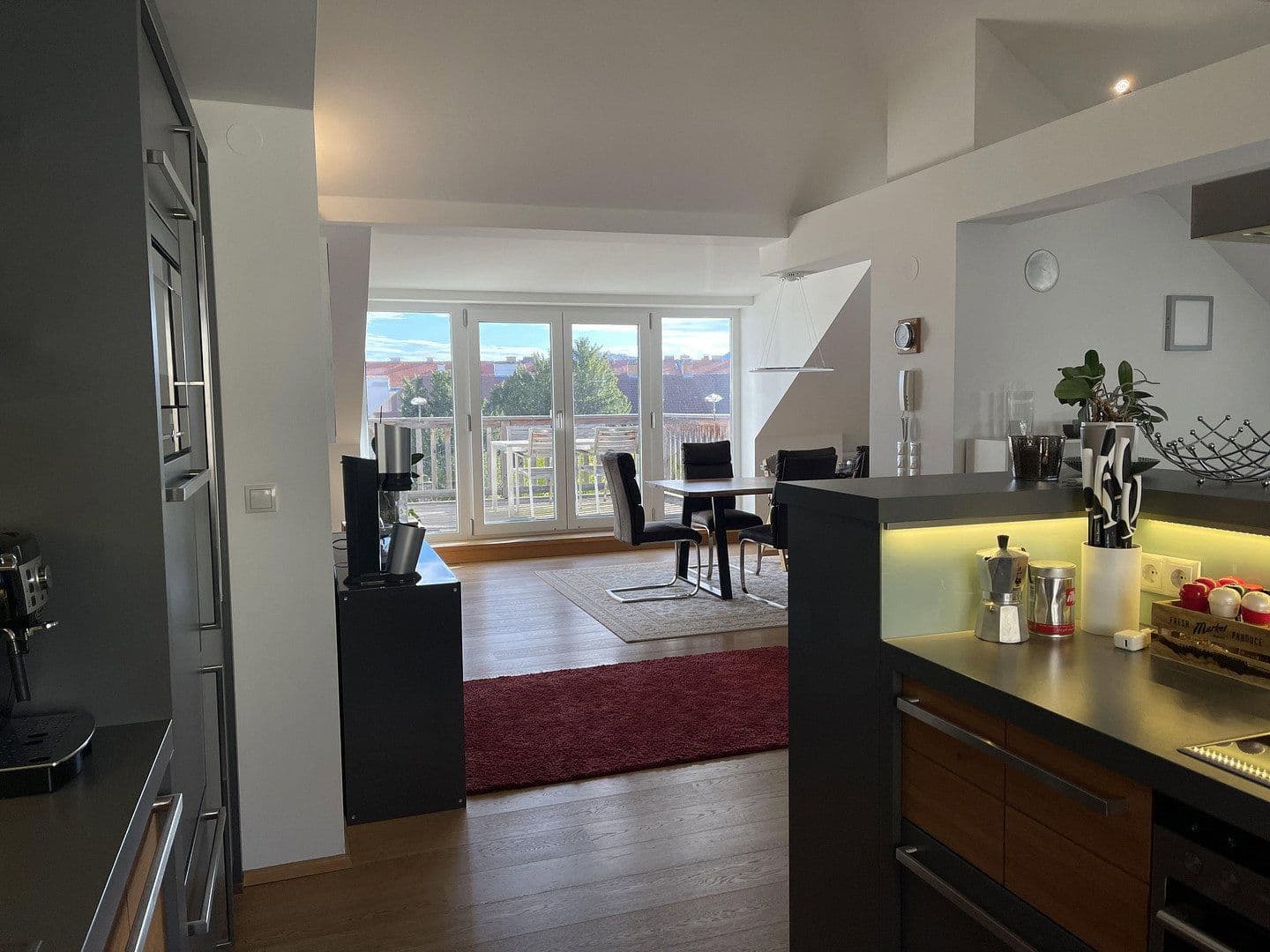 Prenájom bytu 4-izbový 150 m², Kasernstraße 19a, Krems, Dolné Rakúsko Prenájom bytu 4-izbový 150 m², Kasernstraße 19a, Krems, Dolné Rakúsko