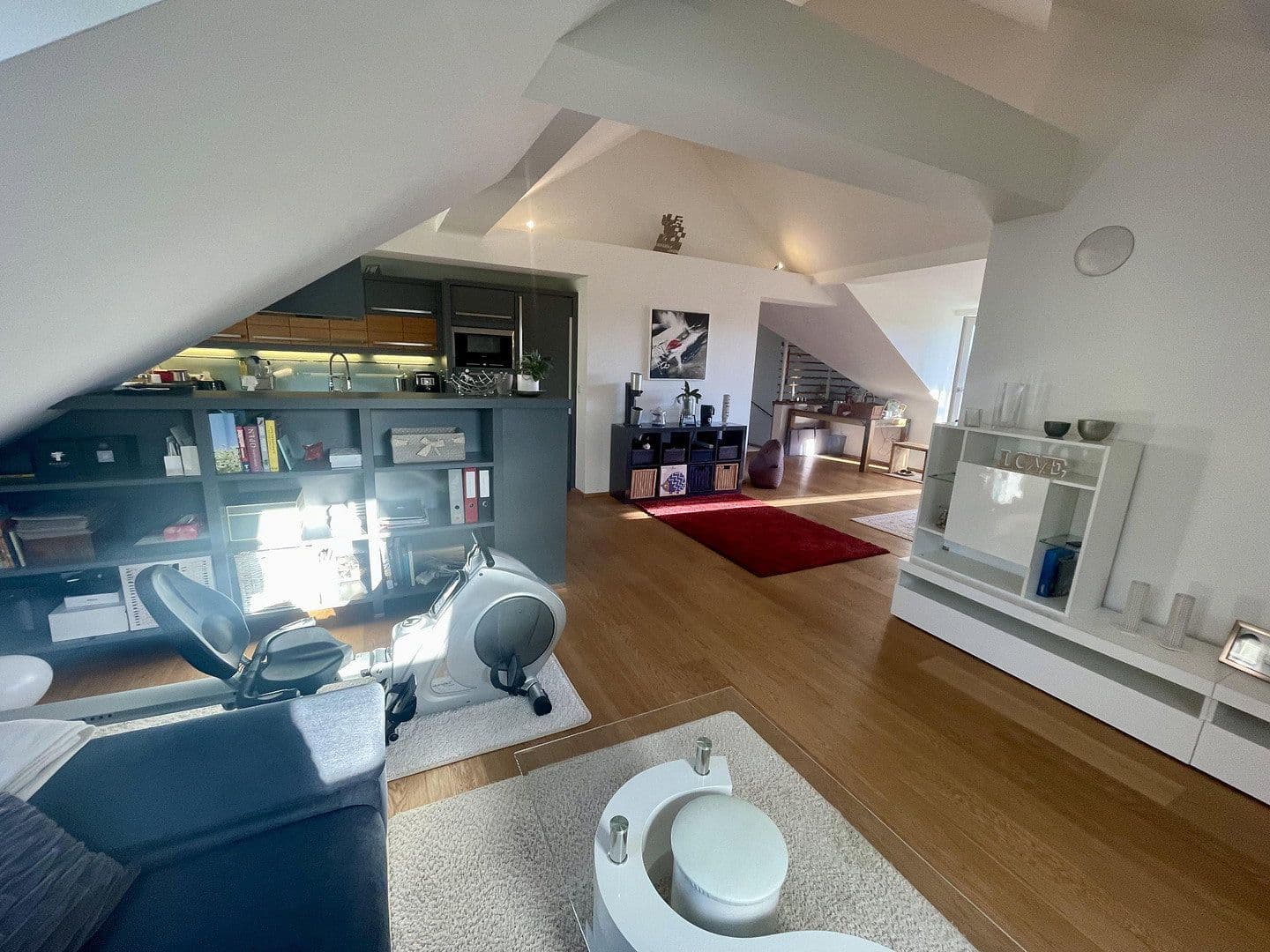 Prenájom bytu 4-izbový 150 m², Kasernstraße 19a, Krems, Dolné Rakúsko Prenájom bytu 4-izbový 150 m², Kasernstraße 19a, Krems, Dolné Rakúsko