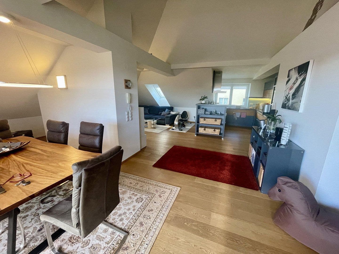 Prenájom bytu 4-izbový 150 m², Kasernstraße 19a, Krems, Dolné Rakúsko Prenájom bytu 4-izbový 150 m², Kasernstraße 19a, Krems, Dolné Rakúsko