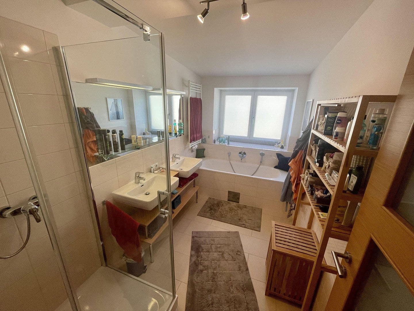 Prenájom bytu 4-izbový 150 m², Kasernstraße 19a, Krems, Dolné Rakúsko Prenájom bytu 4-izbový 150 m², Kasernstraße 19a, Krems, Dolné Rakúsko