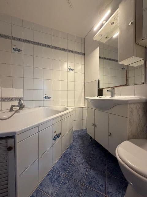 Prenájom bytu 4-izbový 110 m², Wiesbaden, Hesensko Prenájom bytu 4-izbový 110 m², Wiesbaden, Hesensko