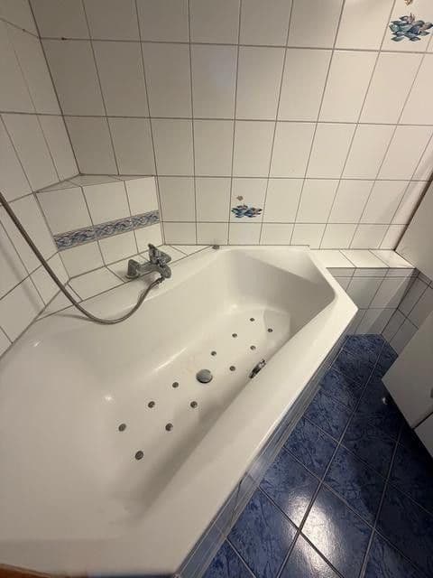 Prenájom bytu 4-izbový 110 m², Wiesbaden, Hesensko Prenájom bytu 4-izbový 110 m², Wiesbaden, Hesensko
