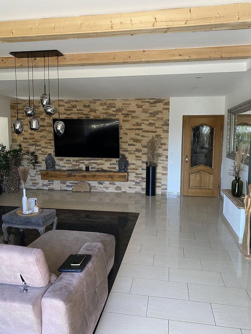 Predaj domu 305 m², pozemek 1.138 m², Hiddenhausen, Severné Porýnie - Westfálsko Predaj domu 305 m², pozemek 1.138 m², Hiddenhausen, Severné Porýnie - Westfálsko